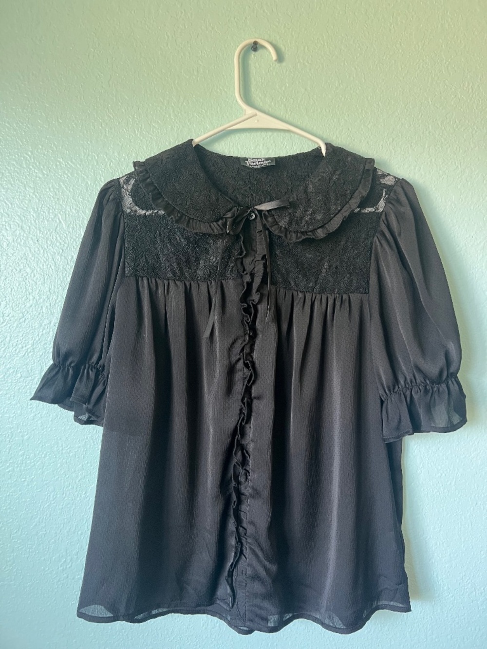 Vintage style black lace peasant blouse